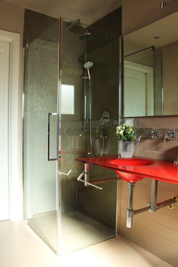 Tabacchi Luxury Apartment In Lucca Historical Center Near Toll Parking المظهر الخارجي الصورة