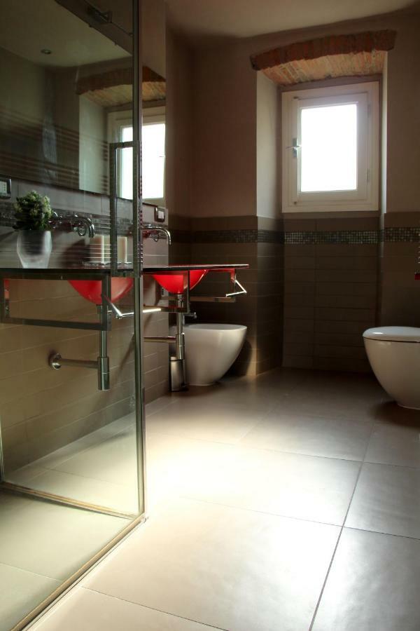 Tabacchi Luxury Apartment In Lucca Historical Center Near Toll Parking المظهر الخارجي الصورة